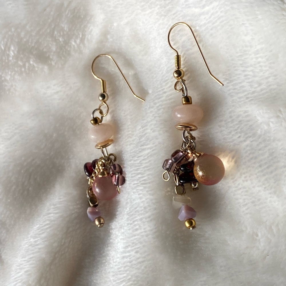 NEW MAGNETIC HEALING Gold and Pink Dangle Earrings - Picture 6 of 6